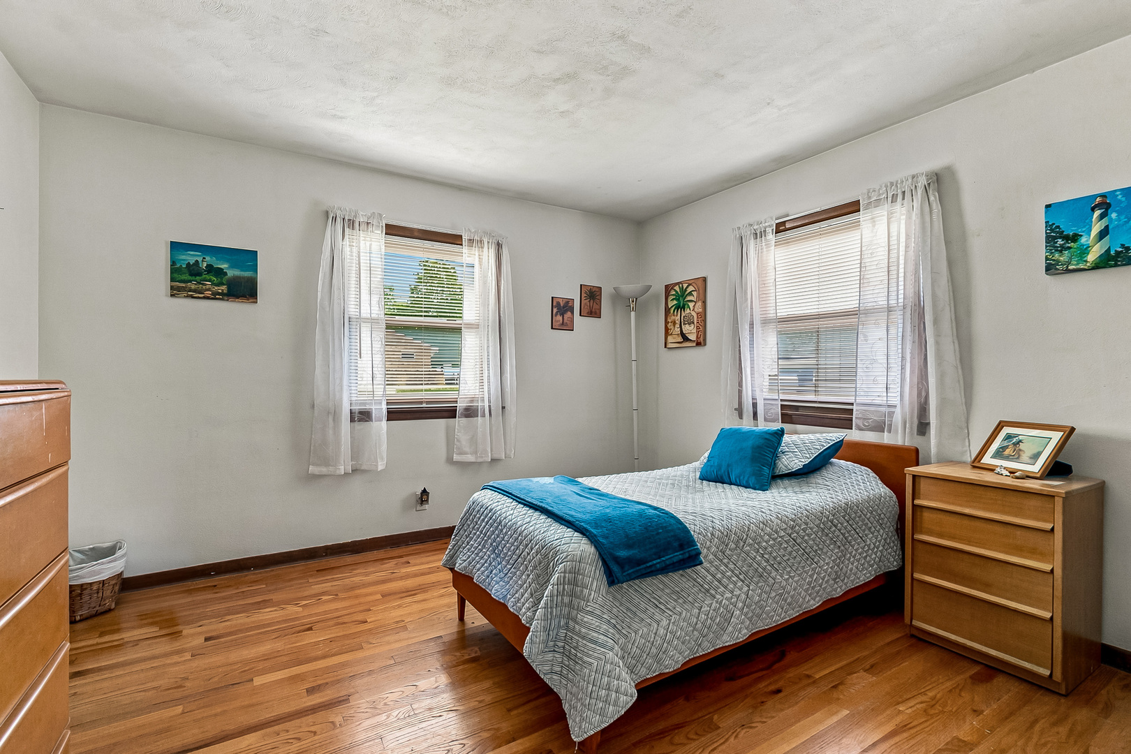 2229 W Hayes Street Property Photo 25