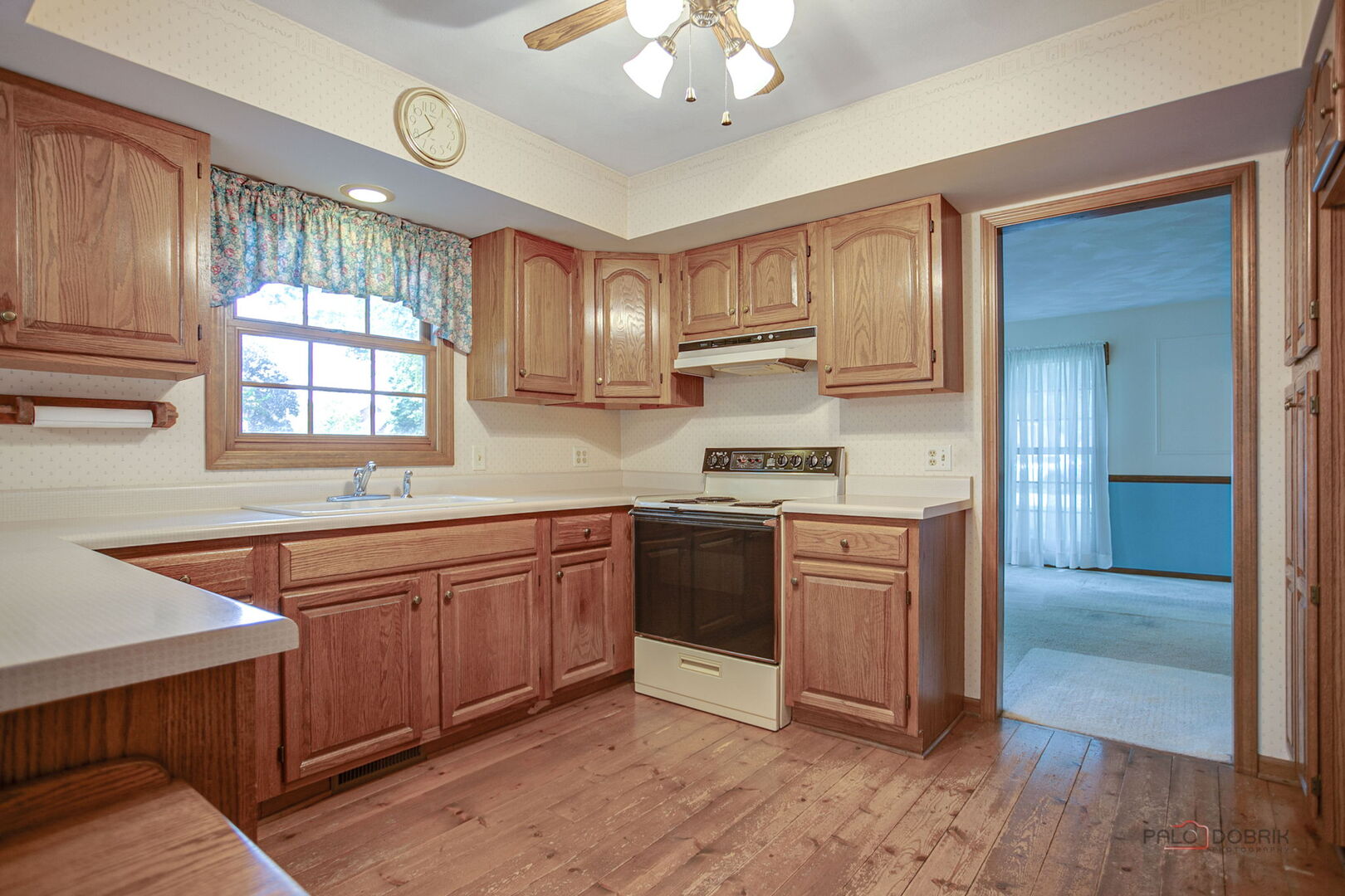 2615 4th Street Property Photo 4