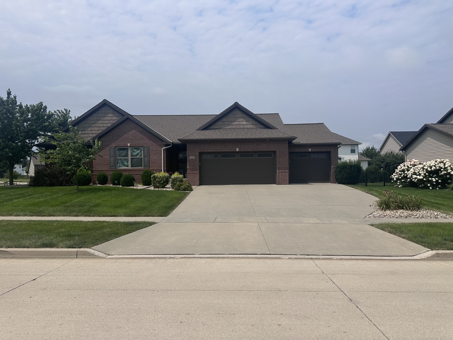 1807 Pfitzer Road Property Photo 1