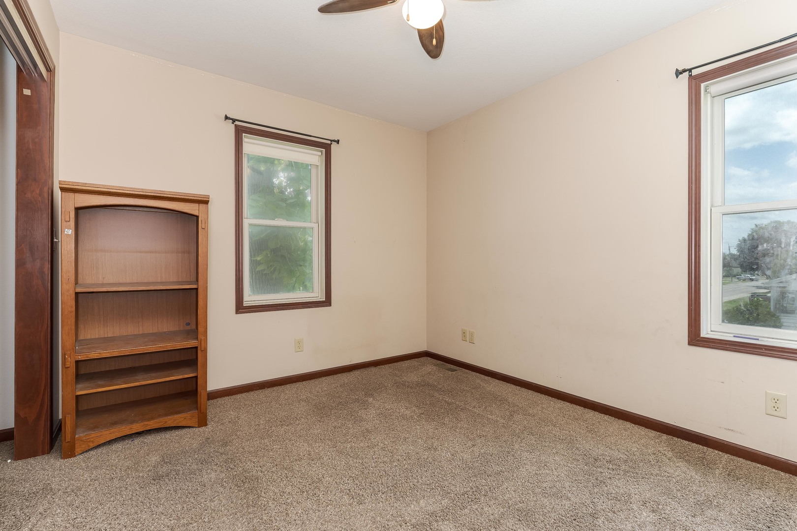 521 W Water Street Property Photo 18