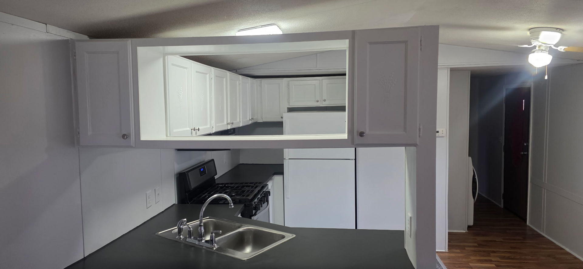 541 Park Avenue Property Photo 6