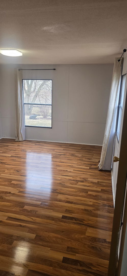 541 Park Avenue Property Photo 8
