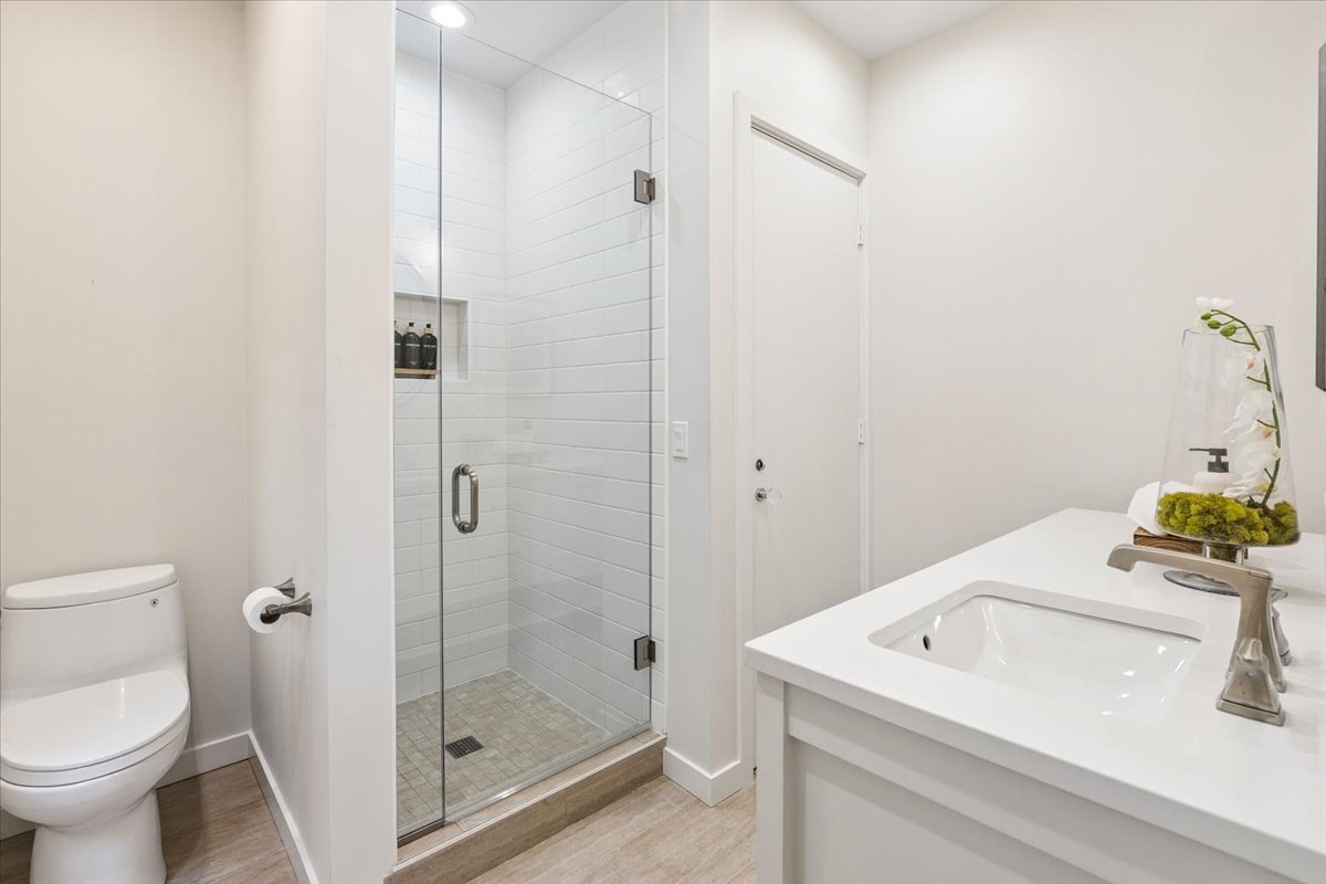 107 N Mayflower Road Property Photo 36