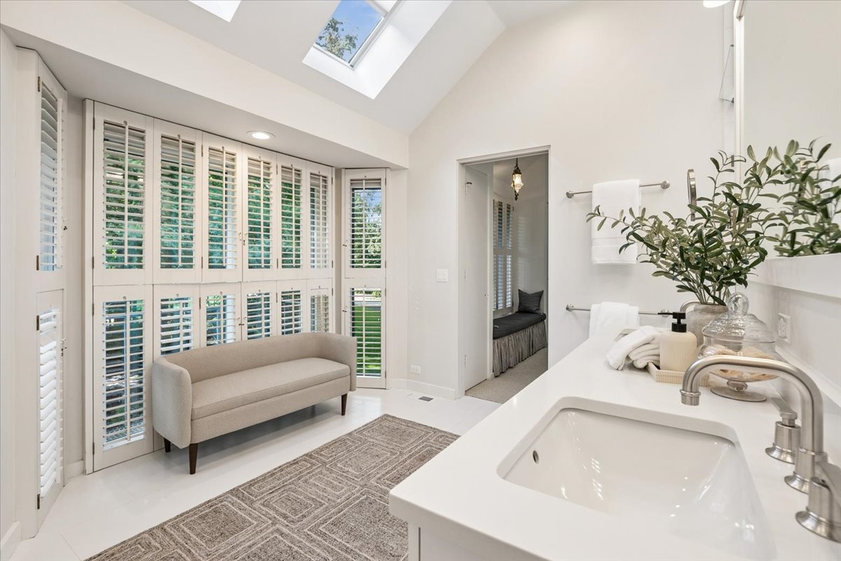 107 N Mayflower Road Property Photo 43