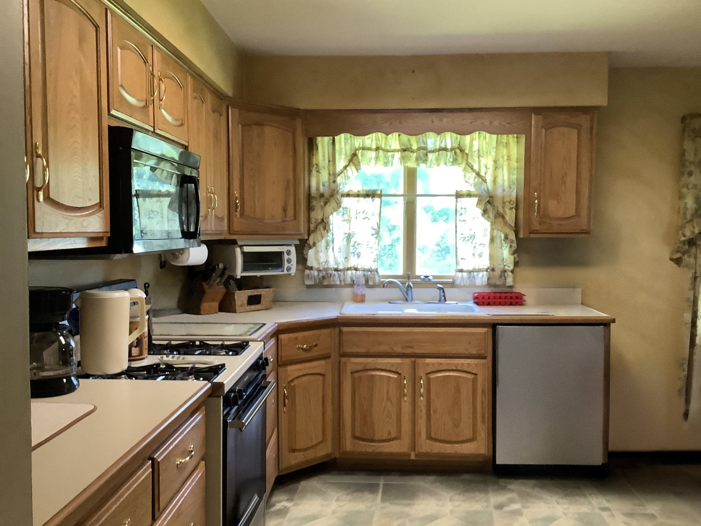 327 Old Hickory Road Property Photo 6