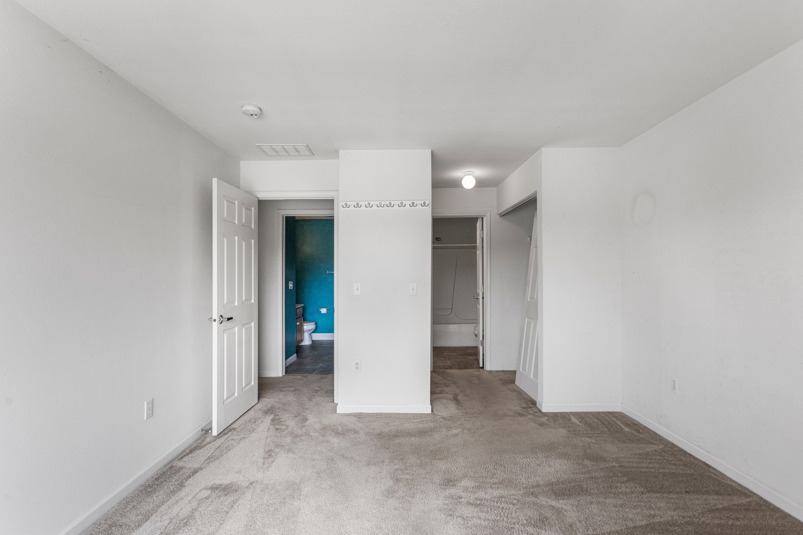 2406 Windward Boulevard 205 Property Photo 26