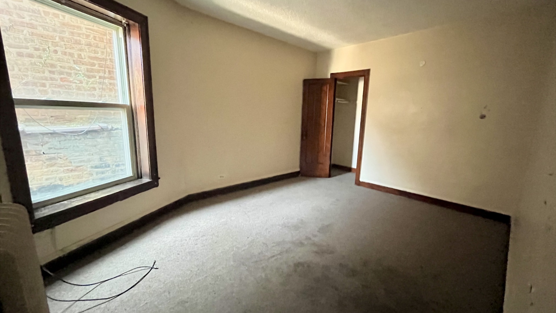 5316 W North Avenue Property Photo 4
