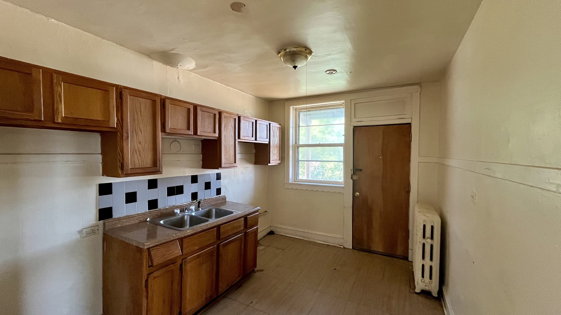 5316 W North Avenue Property Photo 15