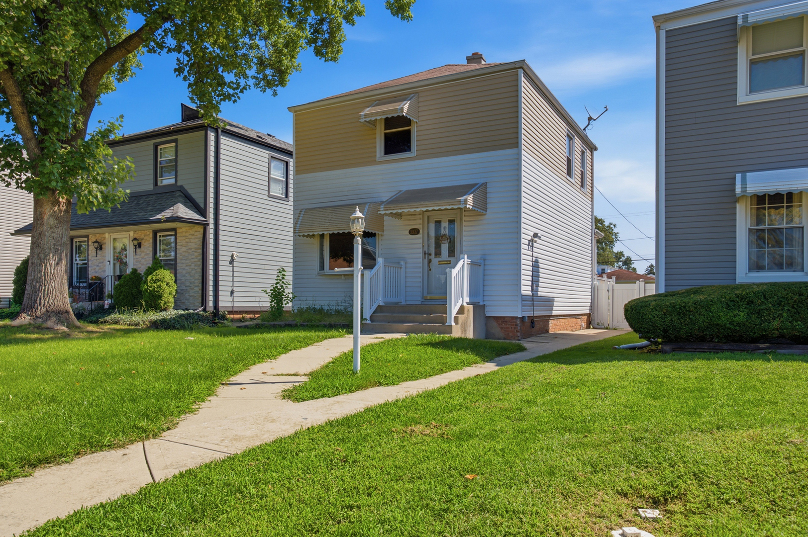 3937 Clinton Avenue Property Photo 1