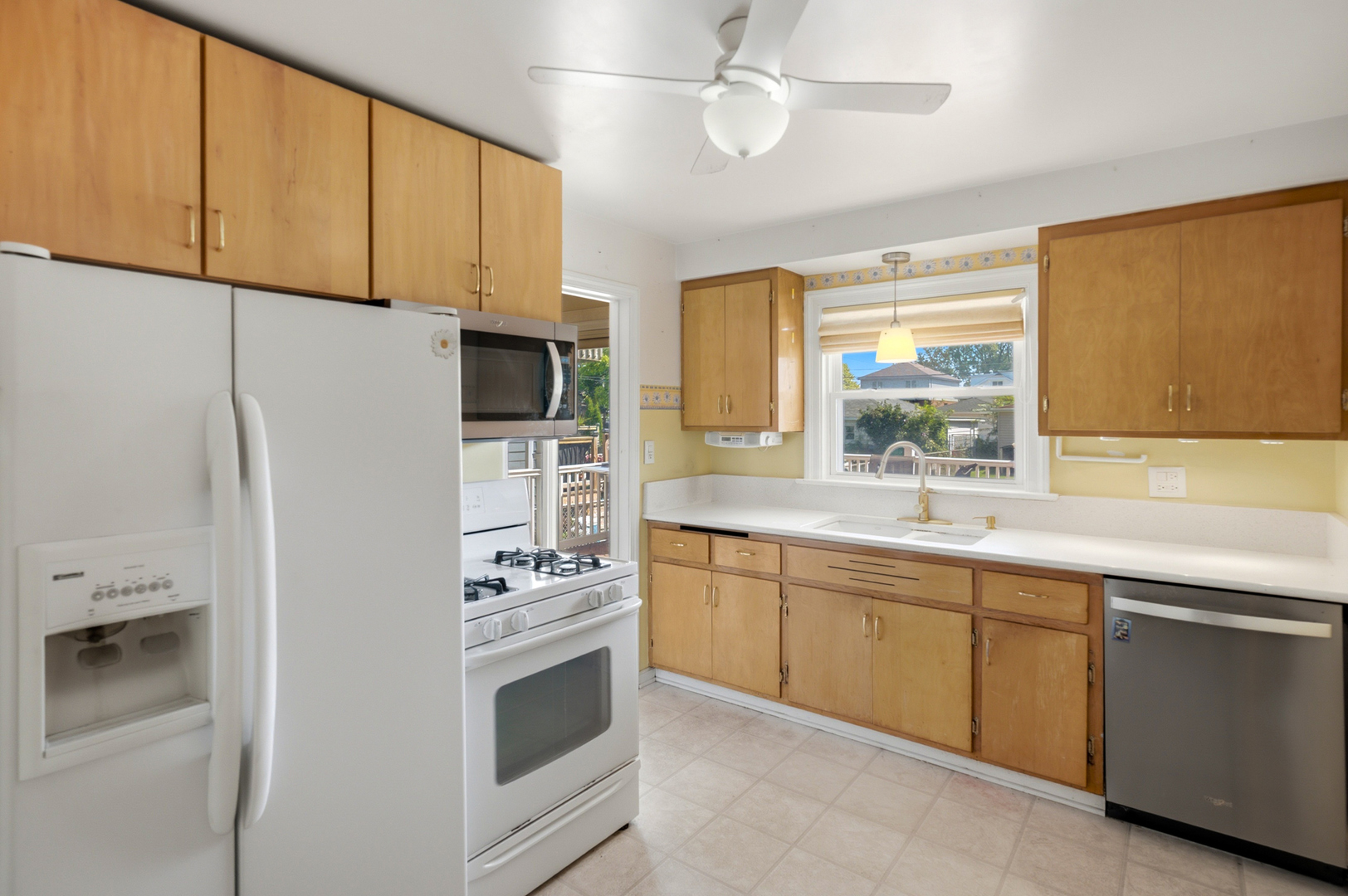 3937 Clinton Avenue Property Photo 10
