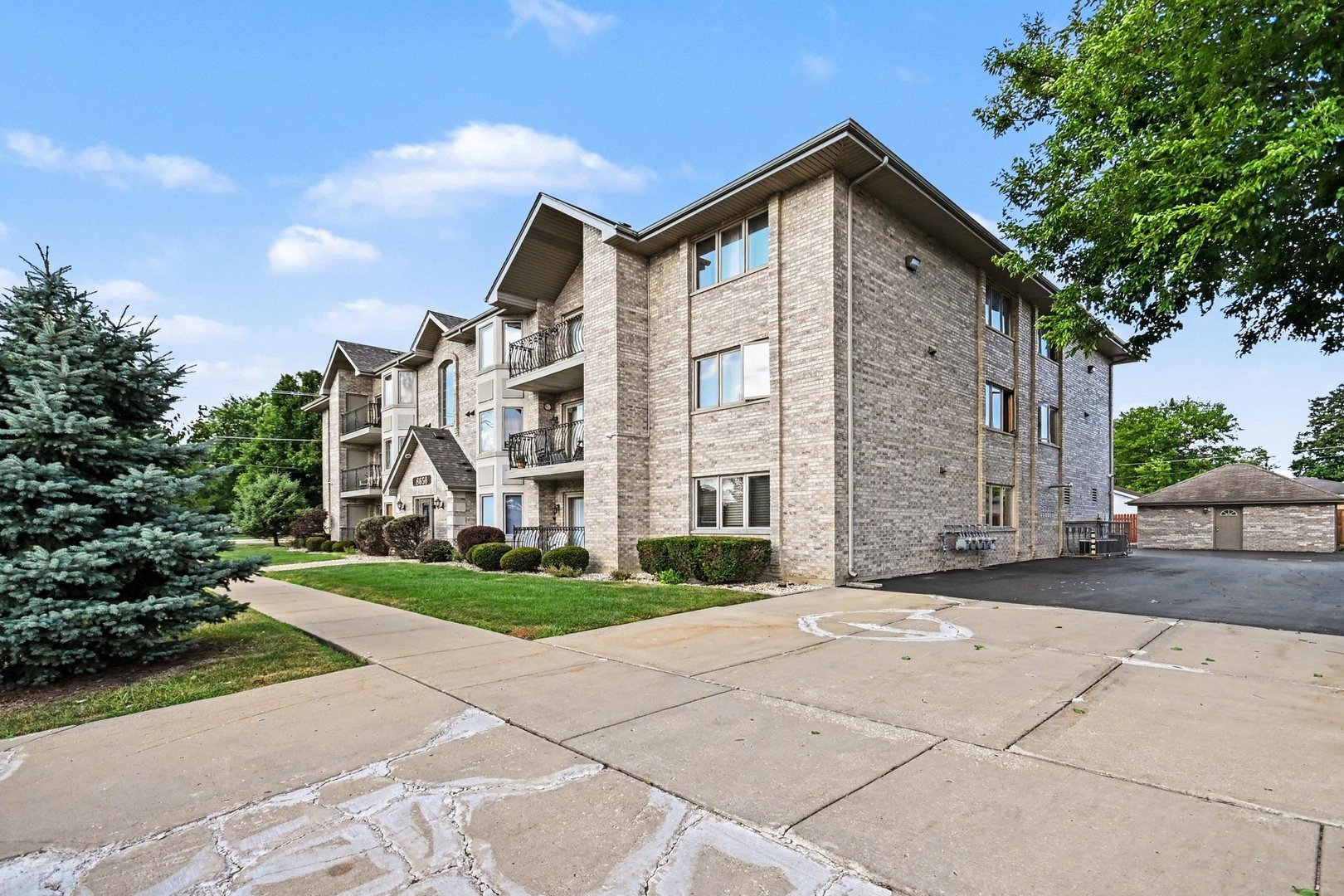 8650 Laporte Avenue 1b Property Photo 2