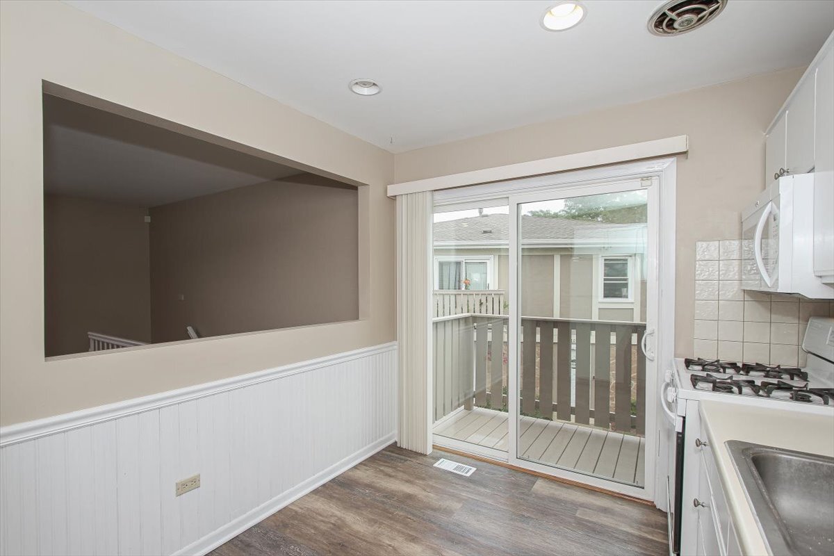 1063 Hampton Harbor 1063 Property Photo 12