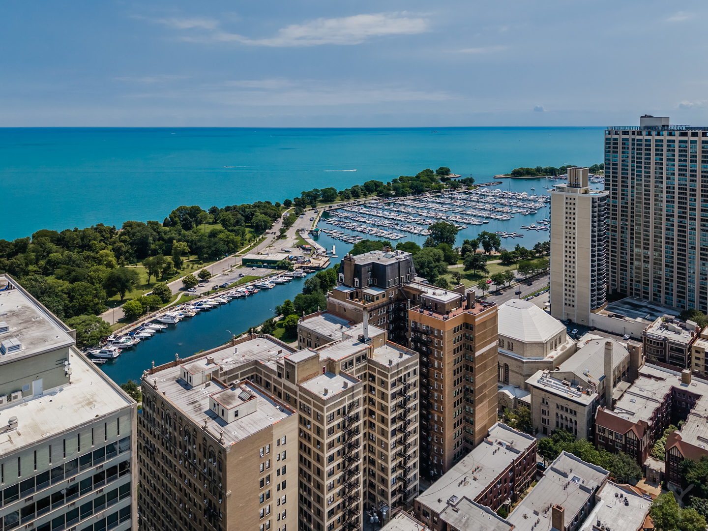 3520 N Lake Shore Drive 3k Property Photo 37