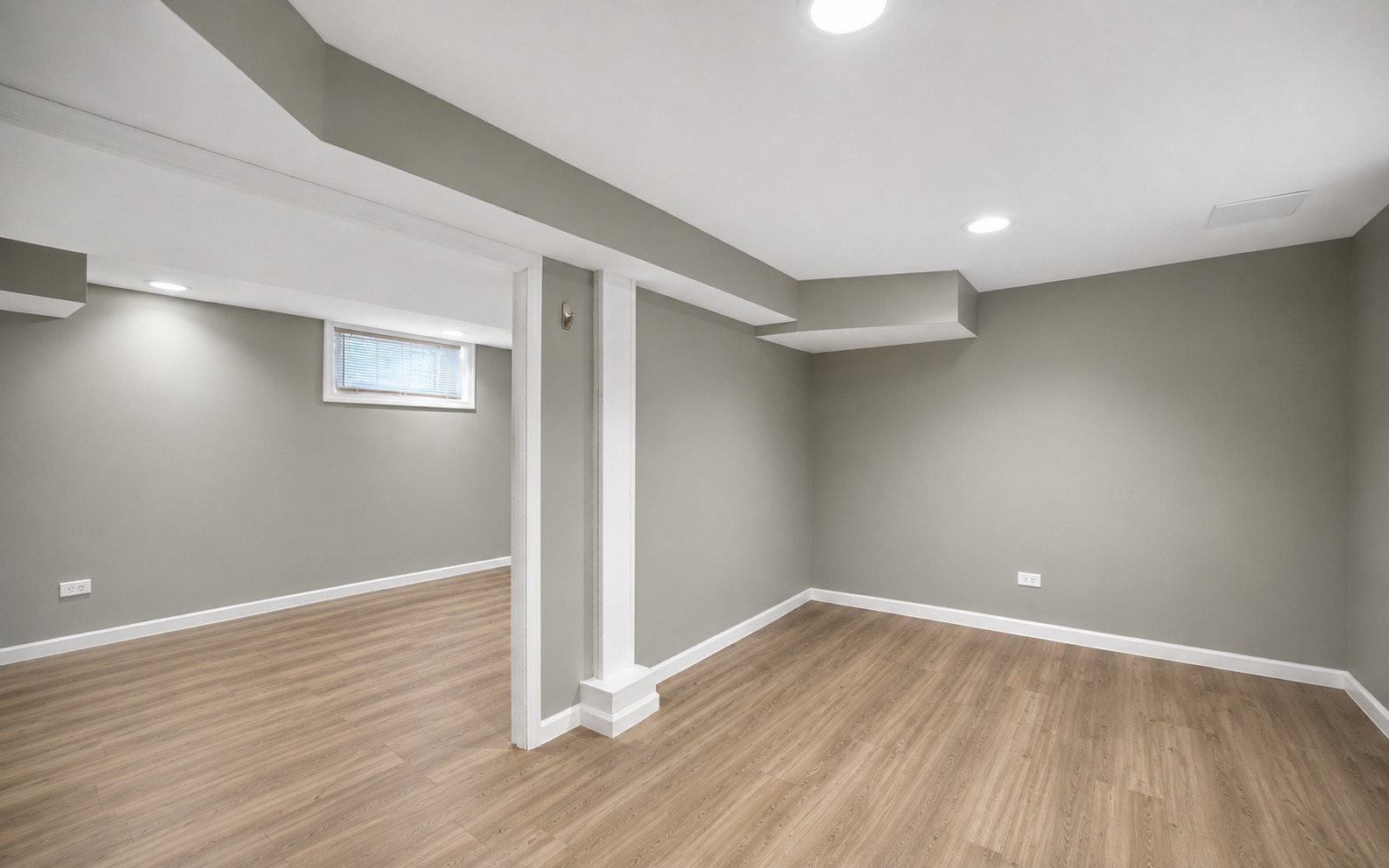 2659 Lincolnwood Drive Property Photo 13