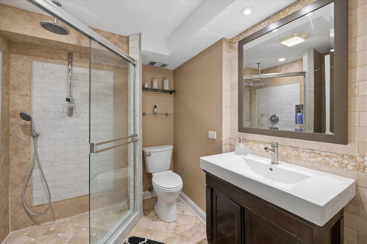 725 Buffalo Circle Property Photo 14