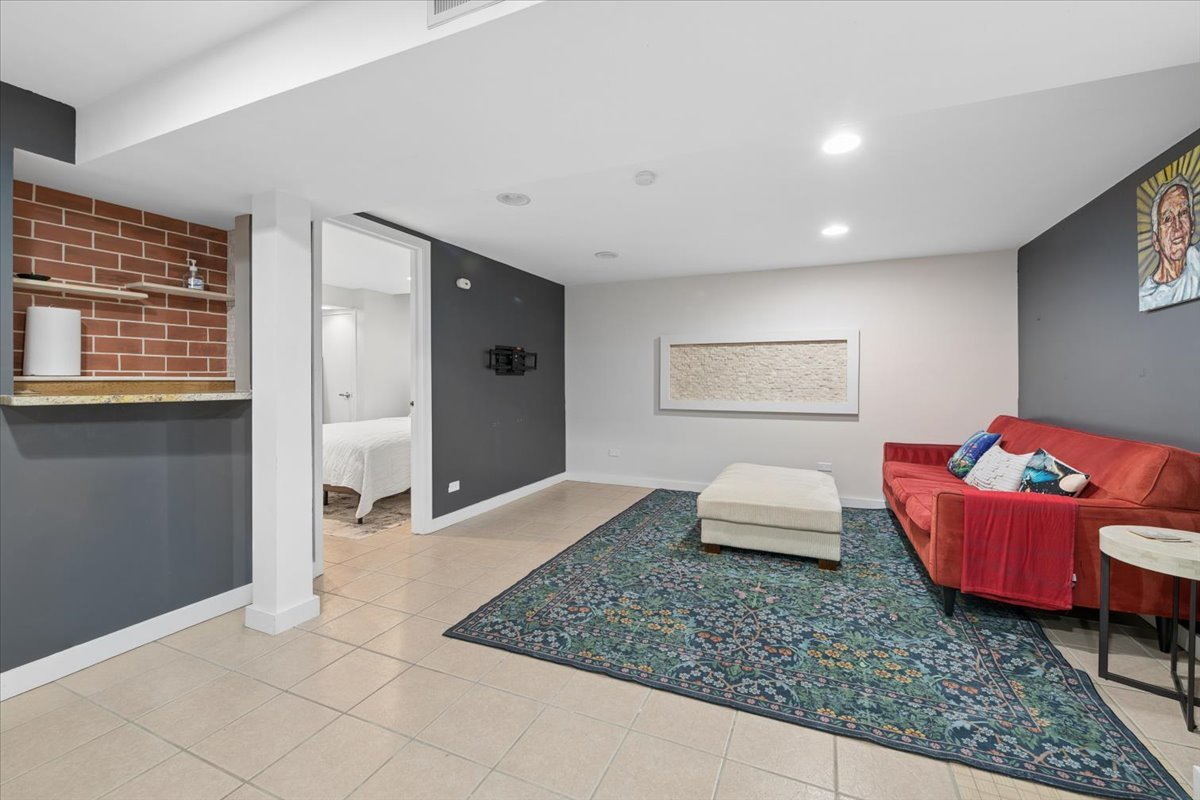 725 Buffalo Circle Property Photo 15