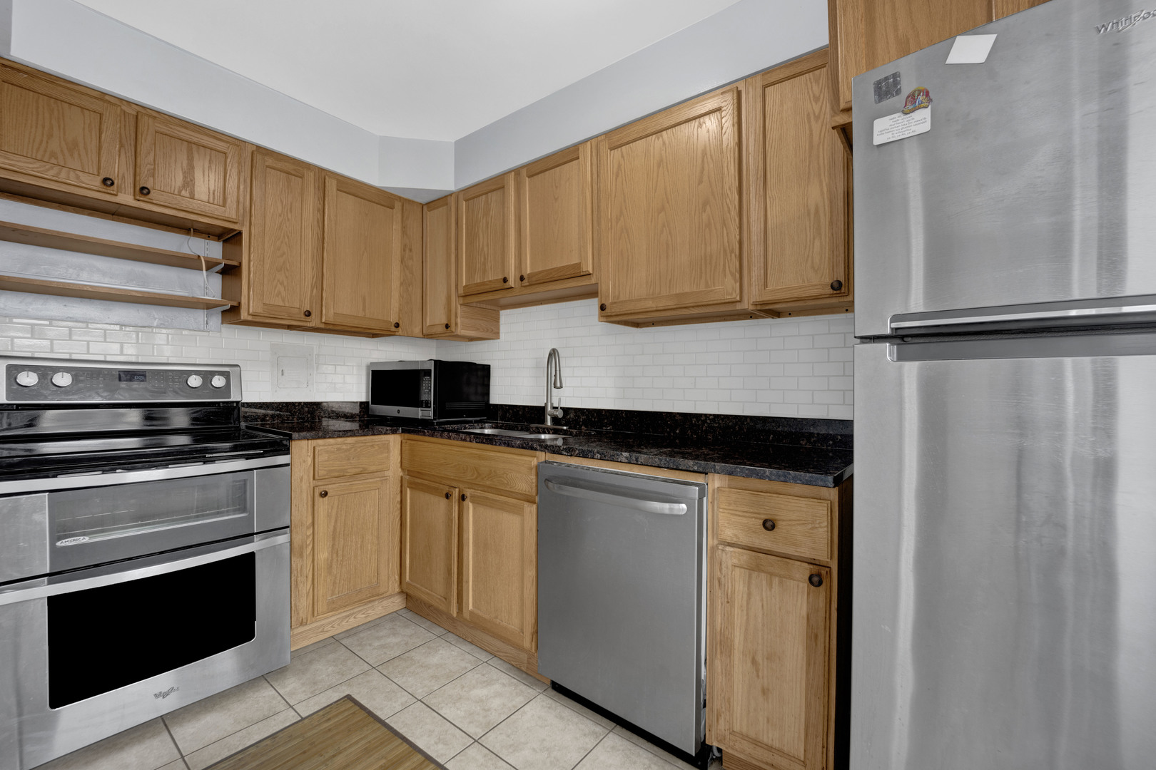 6118 N Sheridan Road 310 Property Photo 5