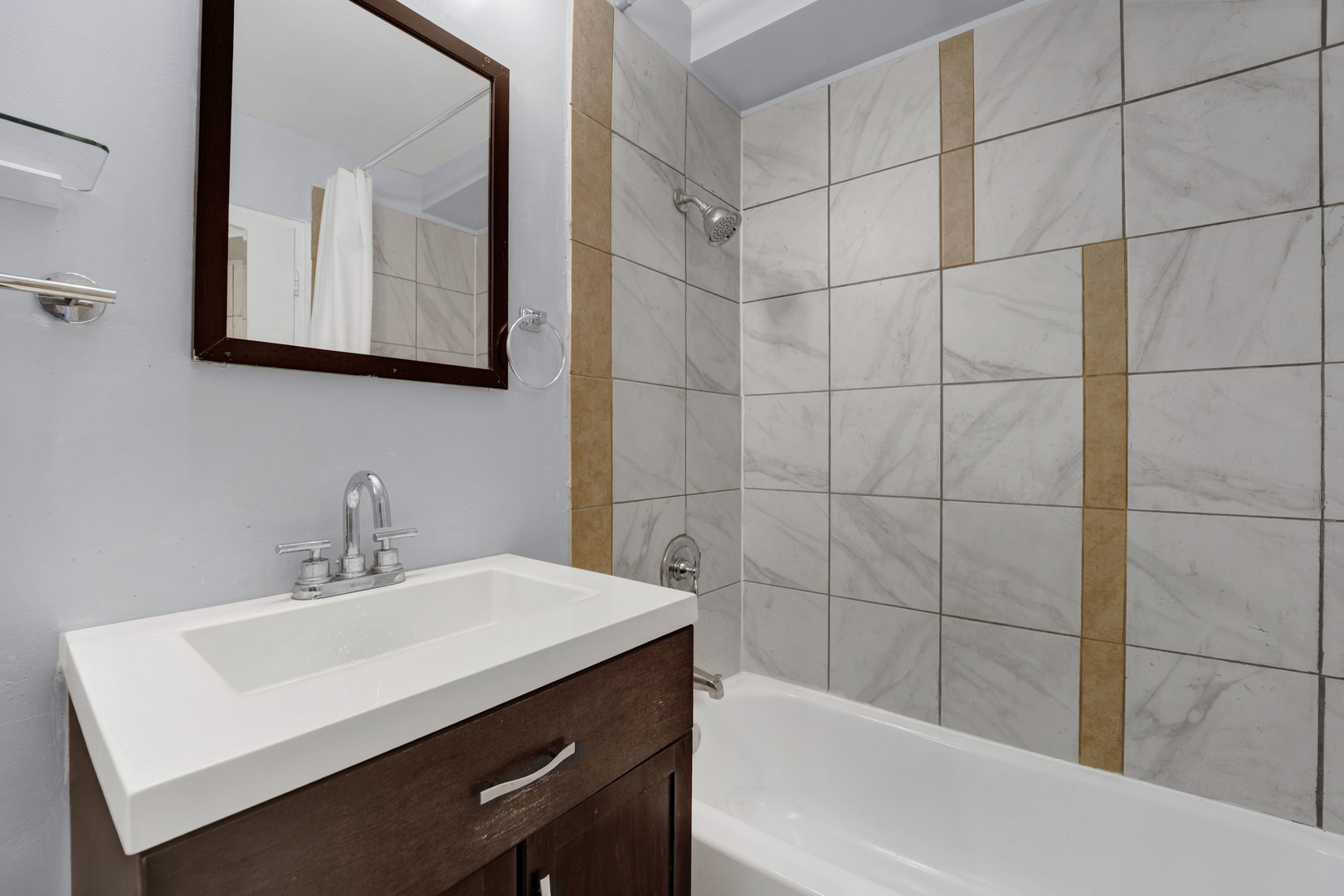 6118 N Sheridan Road 310 Property Photo 9