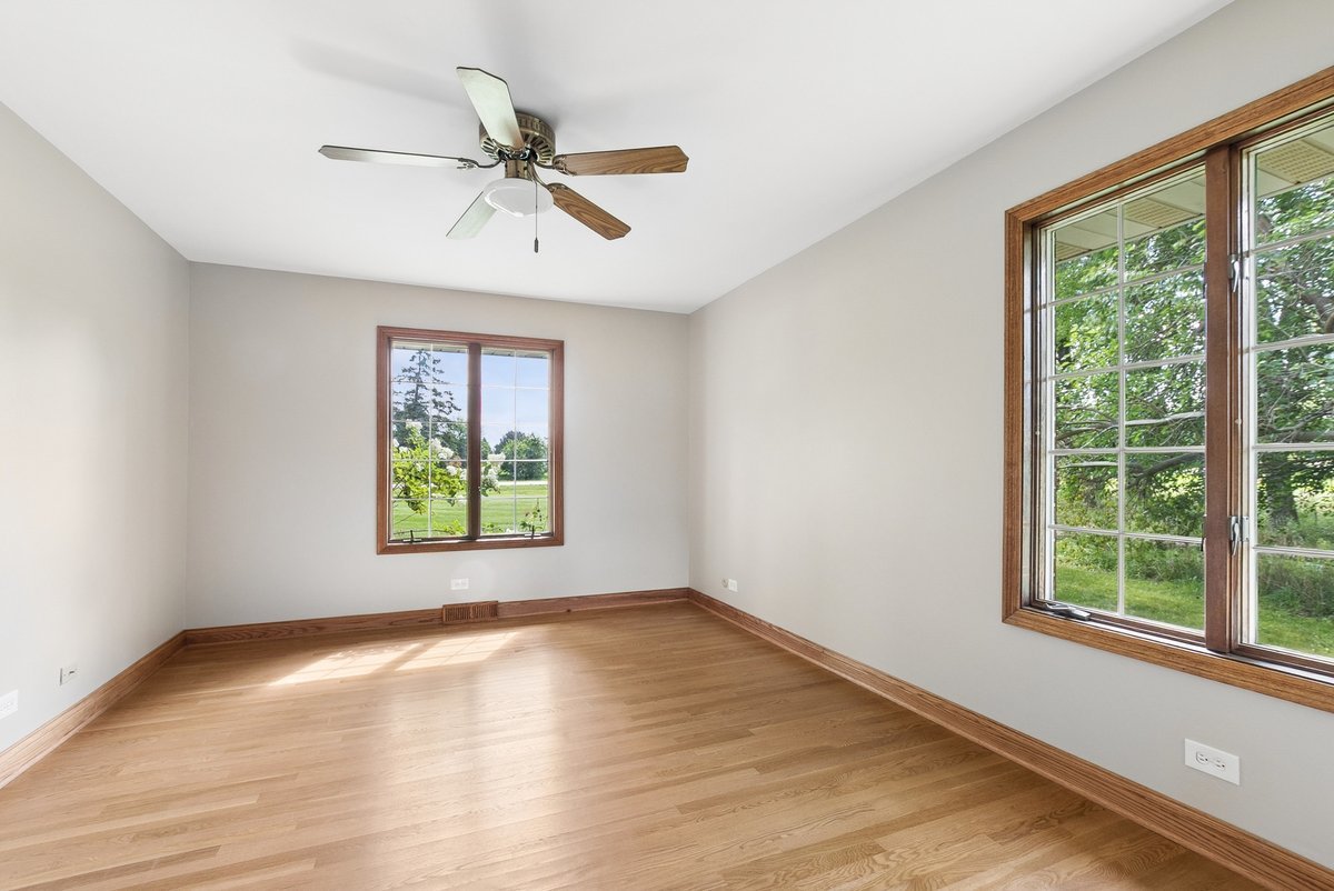 24820 S Harlem Avenue Property Photo 9