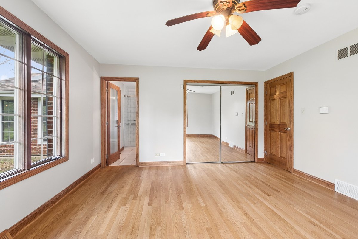24820 S Harlem Avenue Property Photo 10
