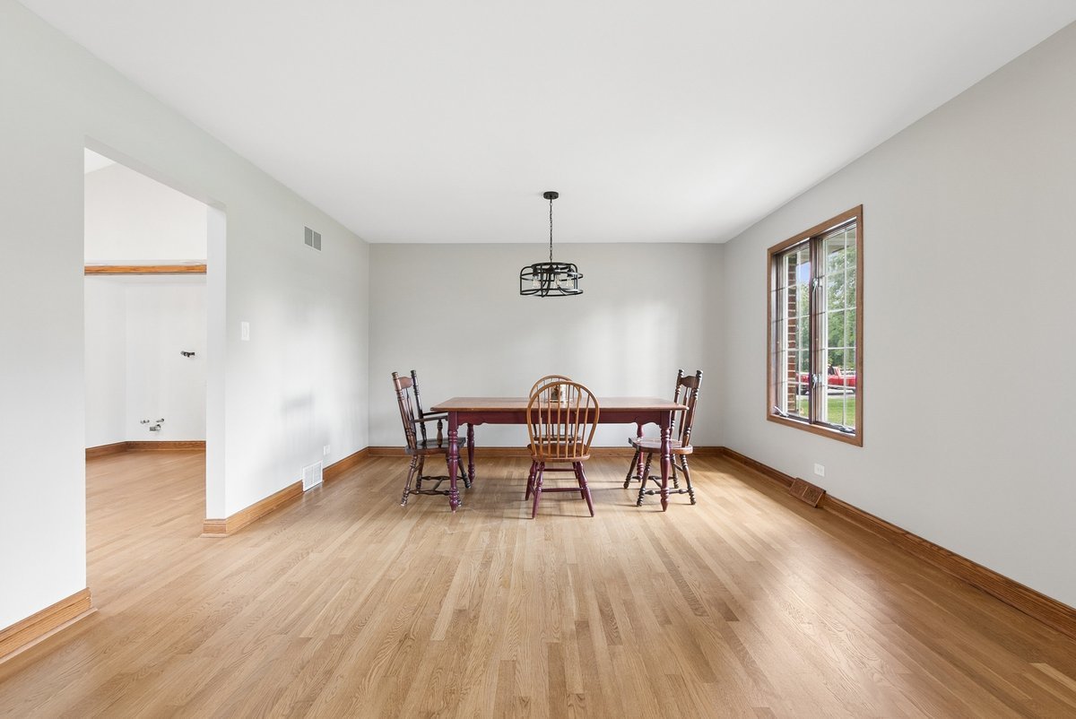 24820 S Harlem Avenue Property Photo 12