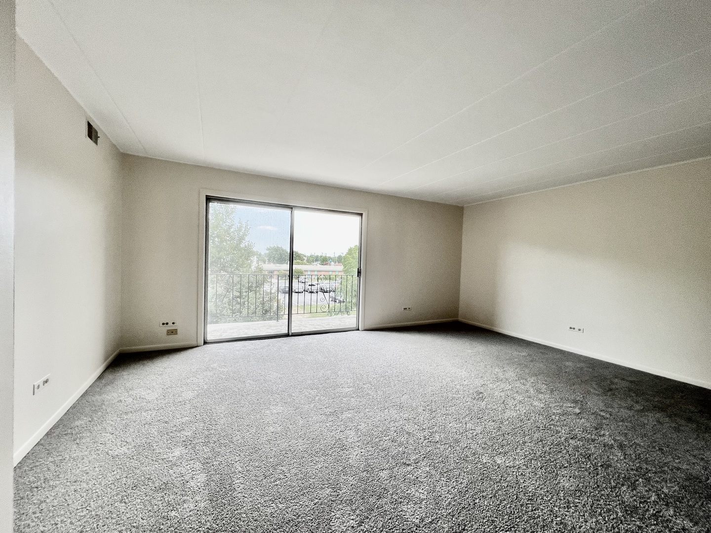 11012 Kilpatrick Avenue 3ne Property Photo 5