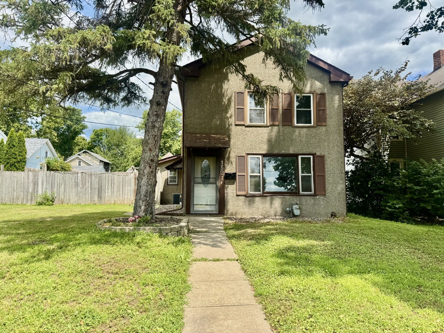1521 1st Street Property Photo 1