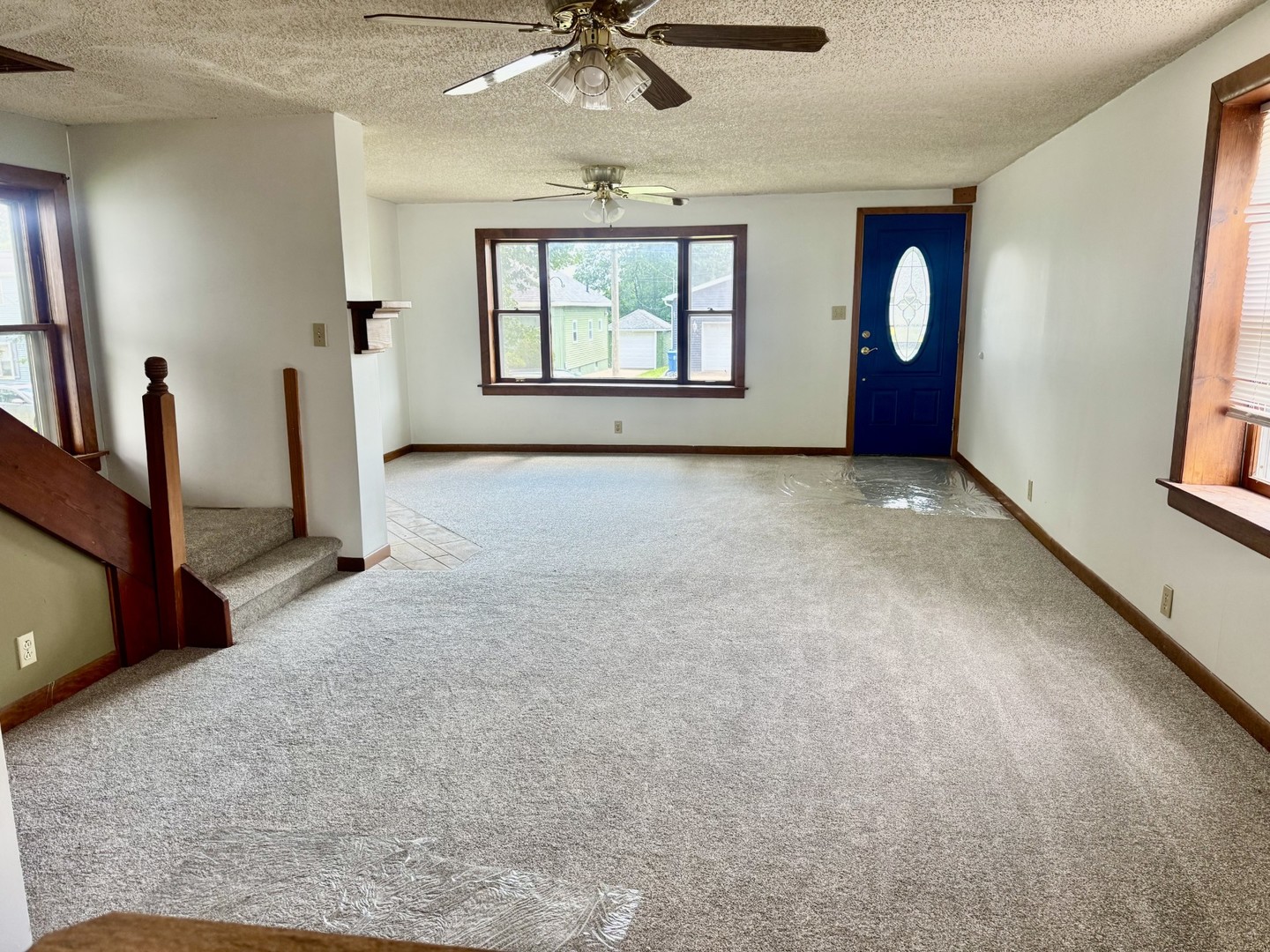 1521 1st Street Property Photo 2
