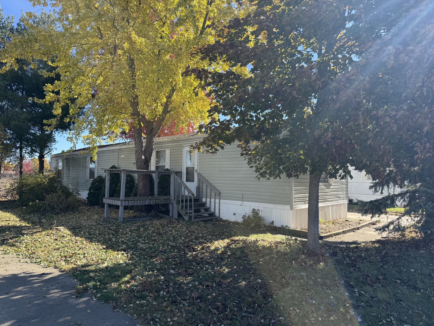 16 W Wasson Road 19 Property Photo 1