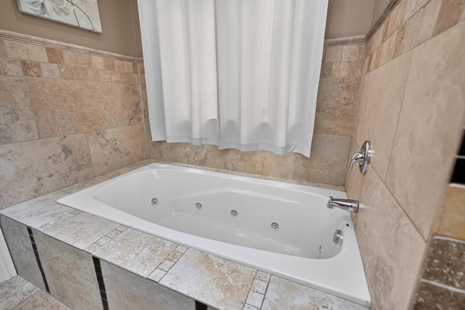 108 N Main Street Property Photo 26