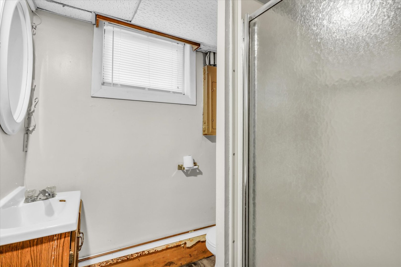 702 W Oregon Street Property Photo 27