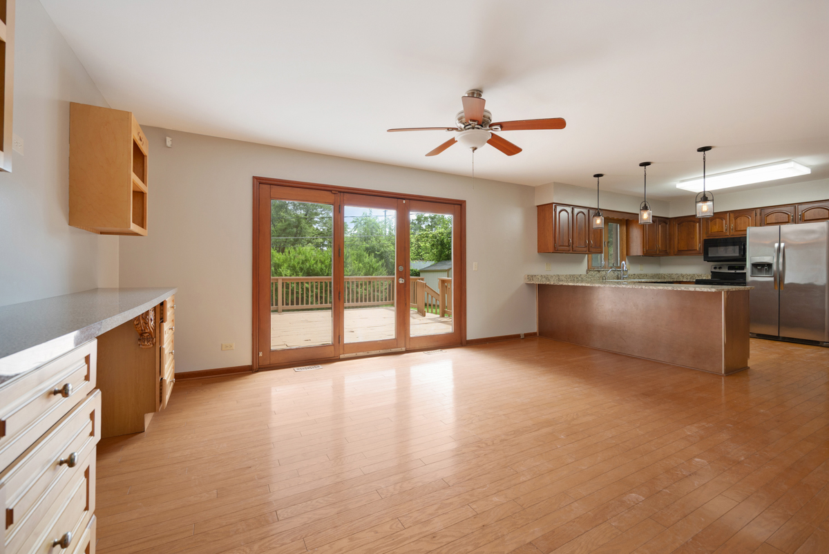 1441 Maple Lane Property Photo 10