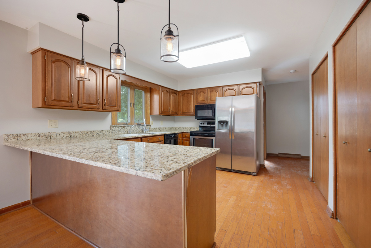 1441 Maple Lane Property Photo 11
