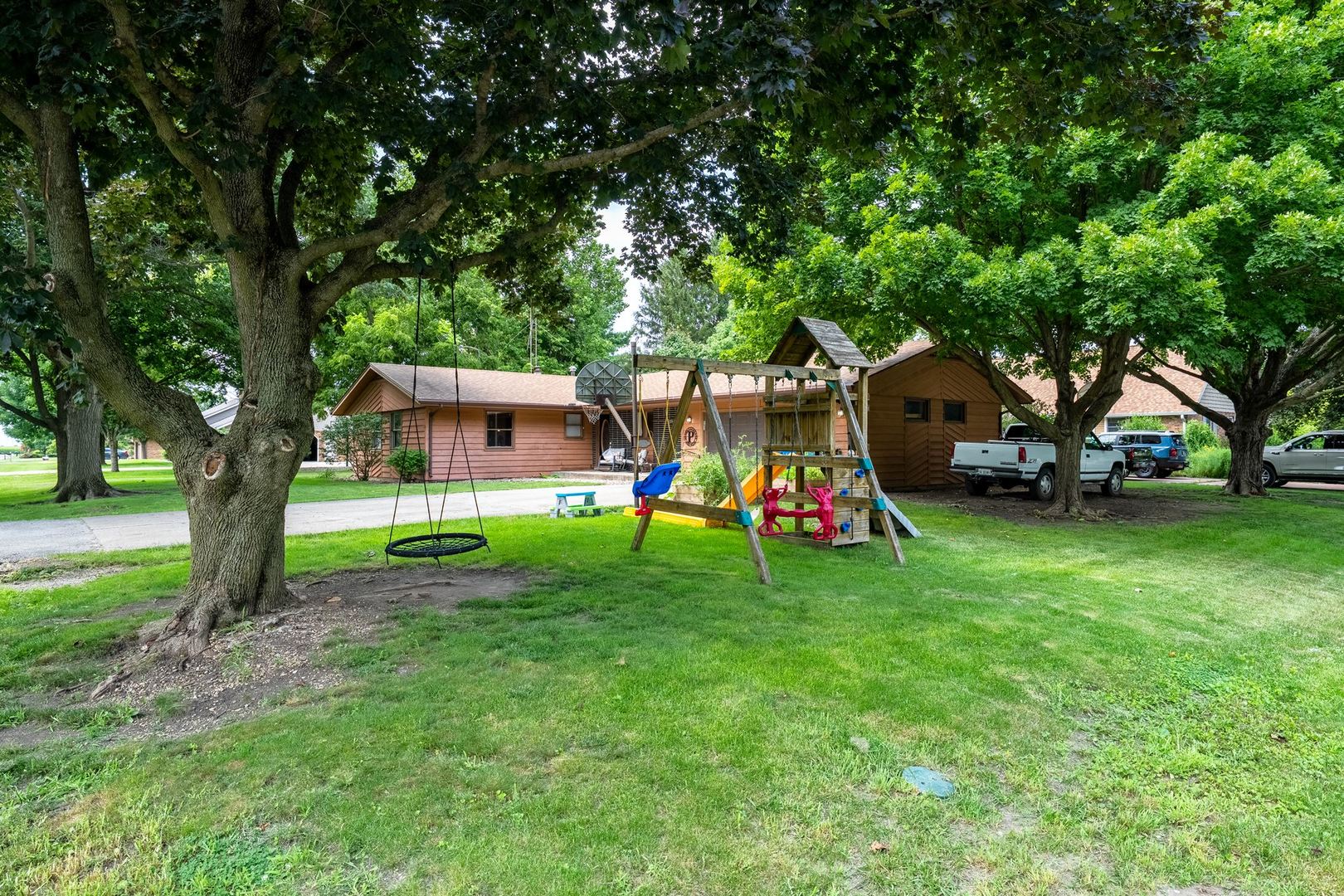 204 E Koopman Drive Property Photo 30