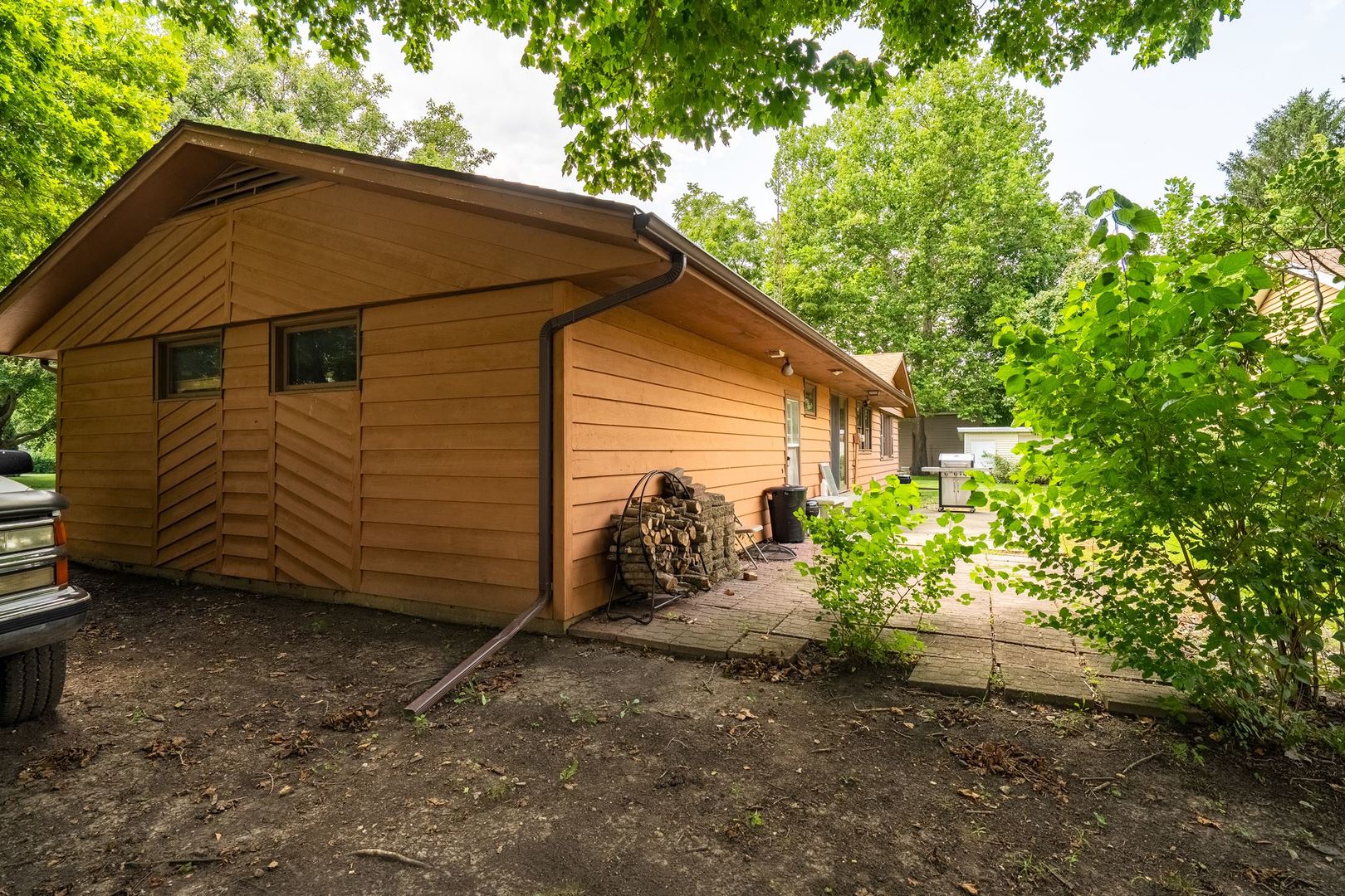 204 E Koopman Drive Property Photo 32