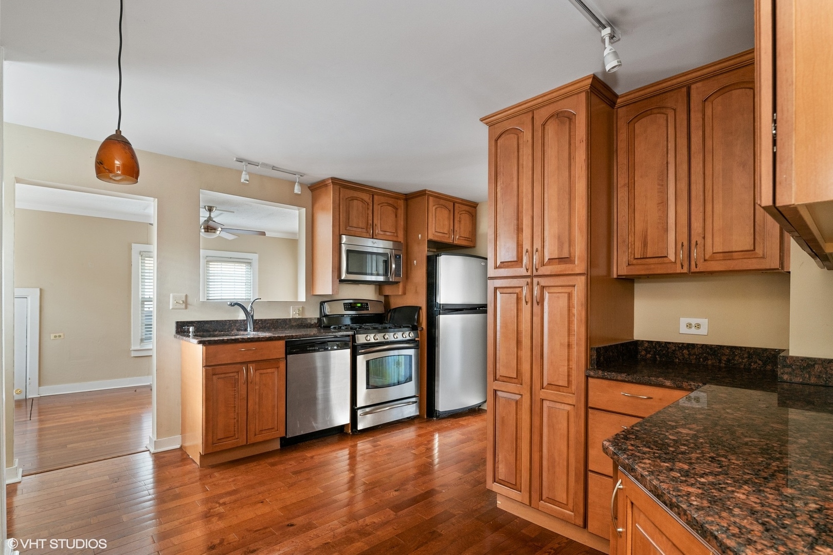 12714804 Property Photo 3