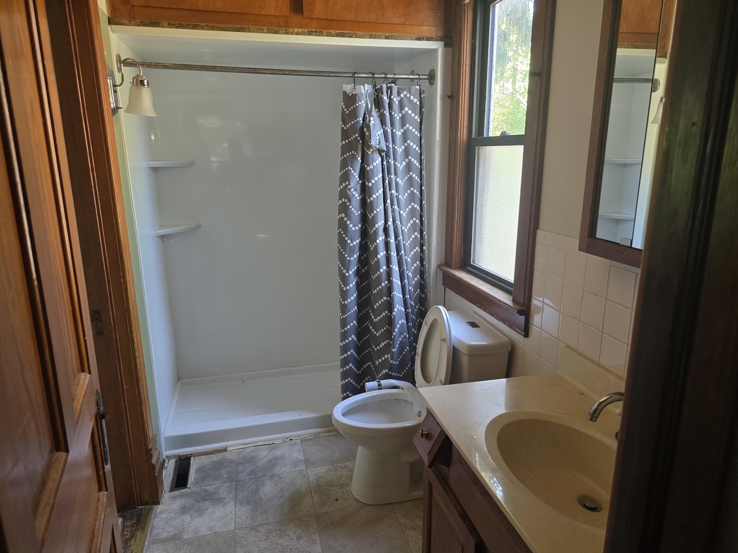 24560 Valley Drive Property Photo 5