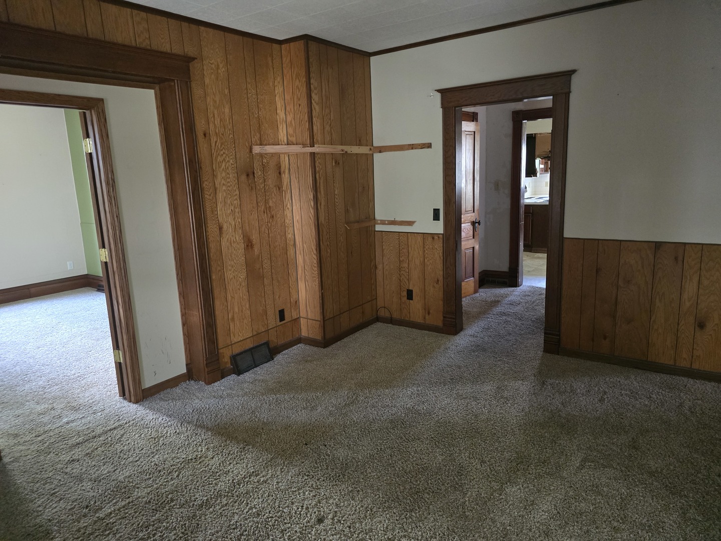 24560 Valley Drive Property Photo 9