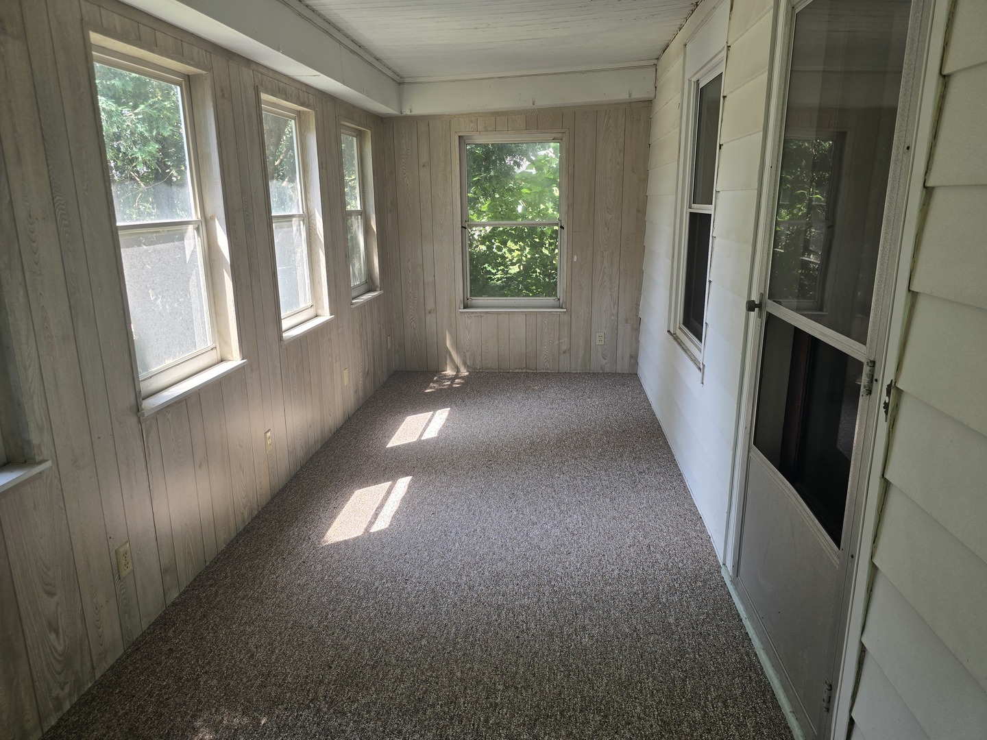 24560 Valley Drive Property Photo 14