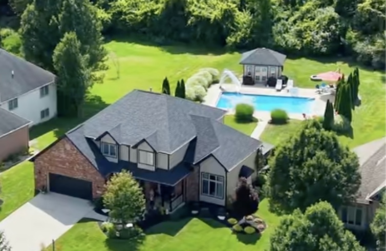 10626 Erie Drive