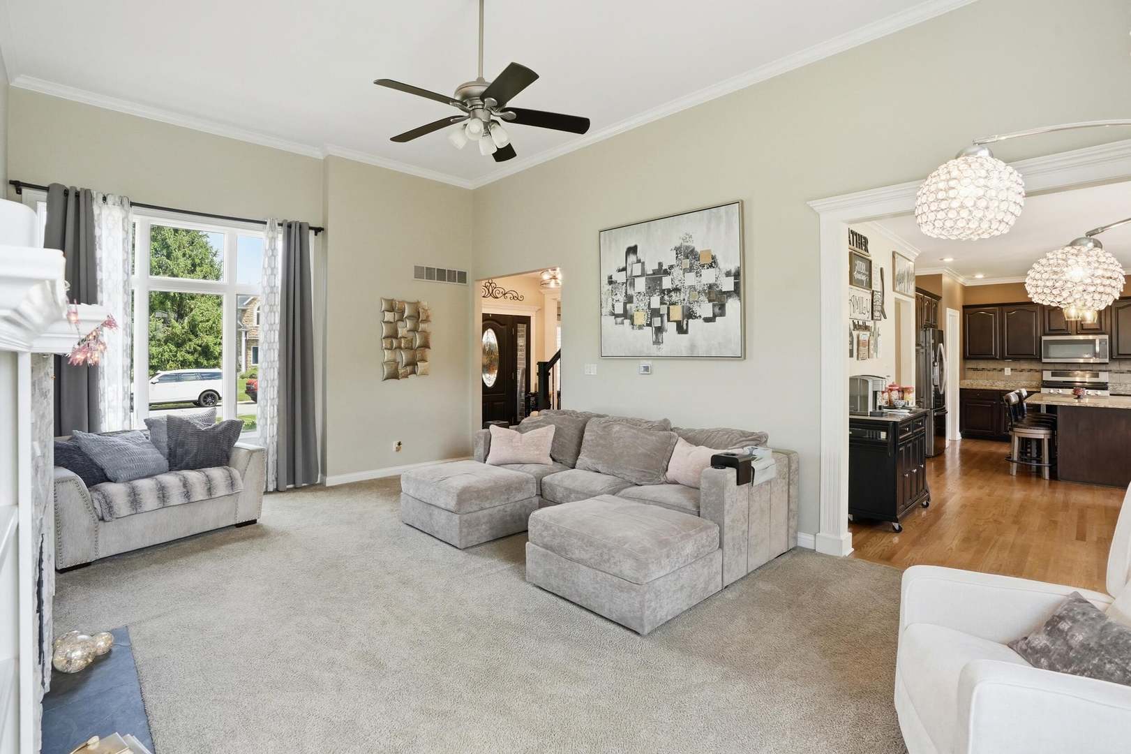 10626 Erie Drive Property Photo 8