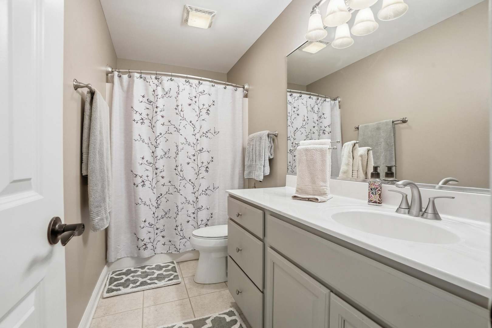 10626 Erie Drive Property Photo 20