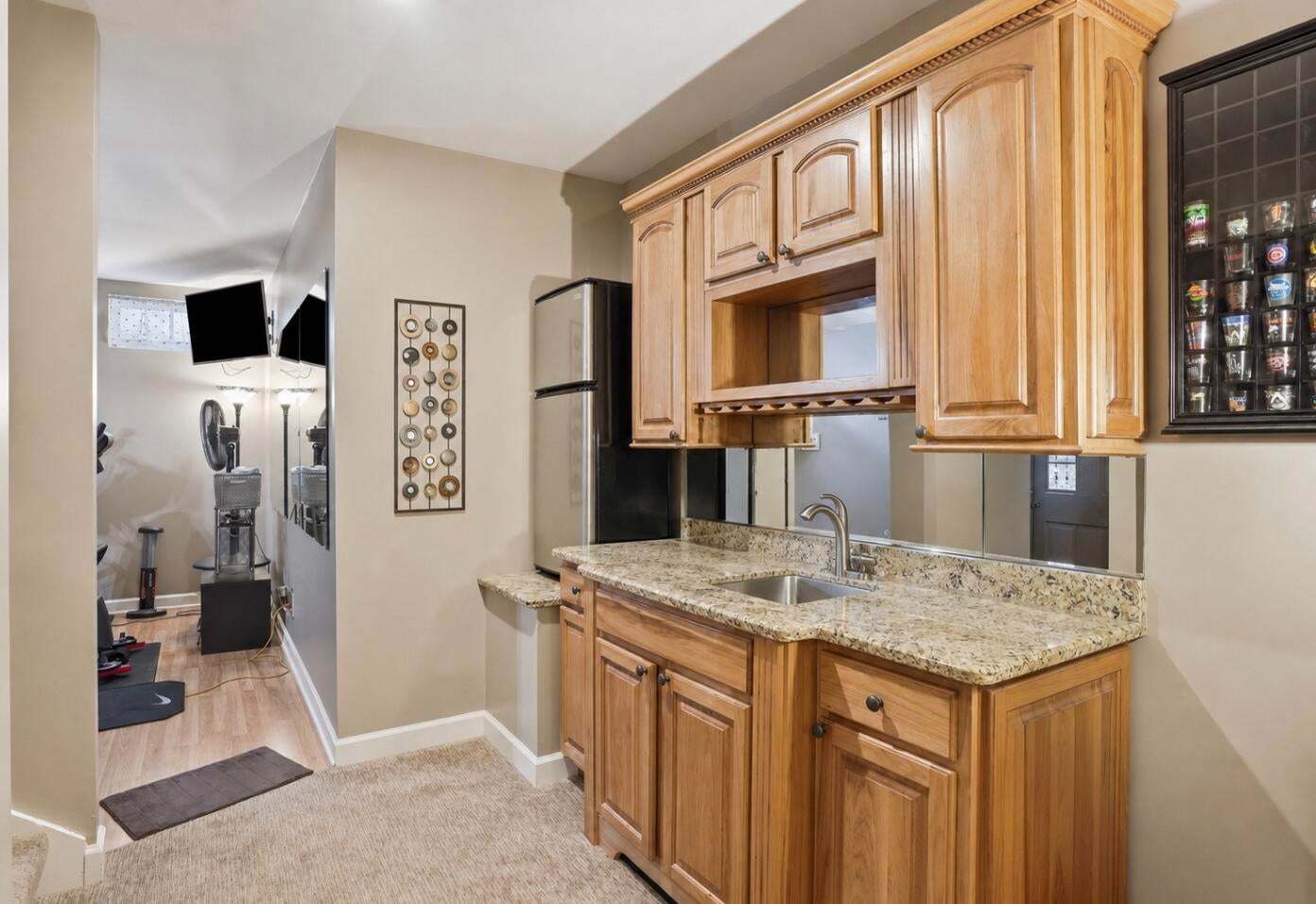 10626 Erie Drive Property Photo 27