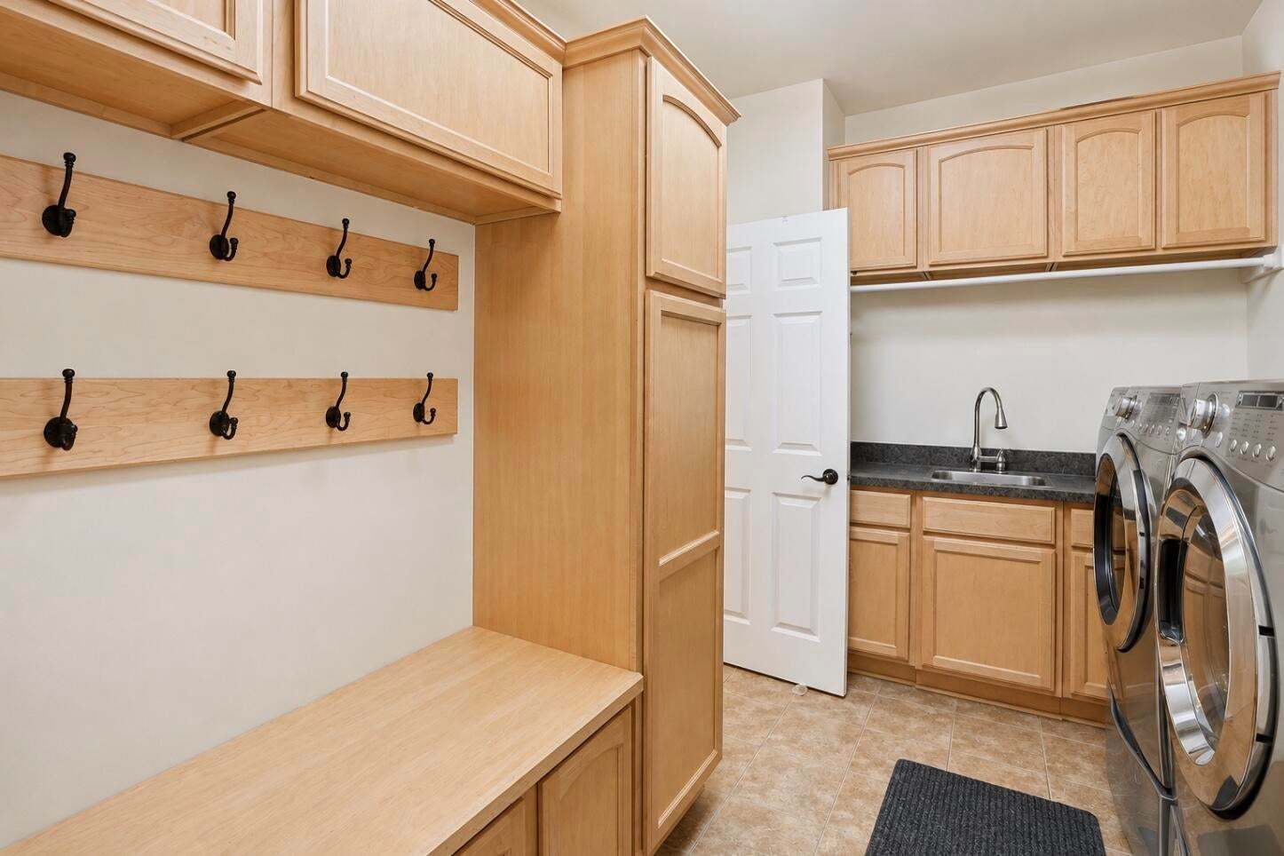 10626 Erie Drive Property Photo 32