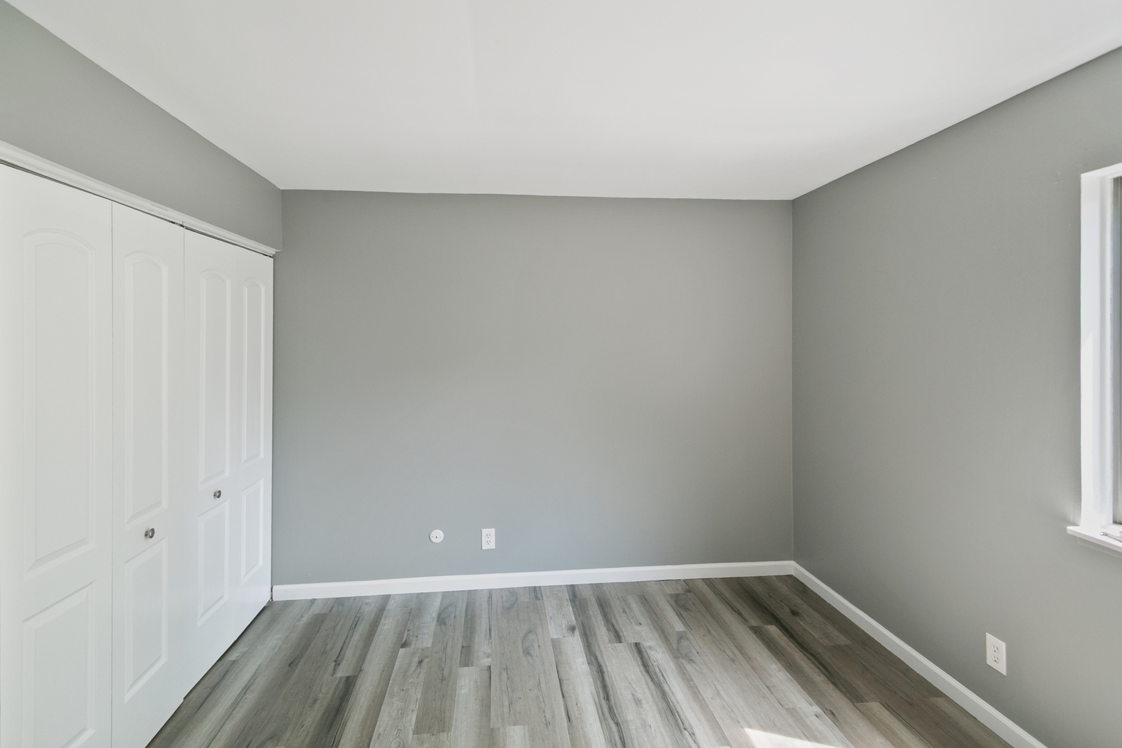 164 Galewood Drive Property Photo 4