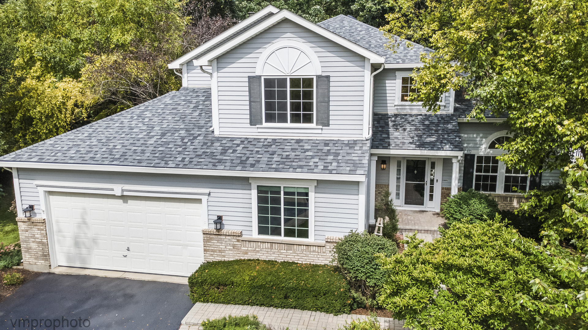 1428 Somerset Court Property Photo 1