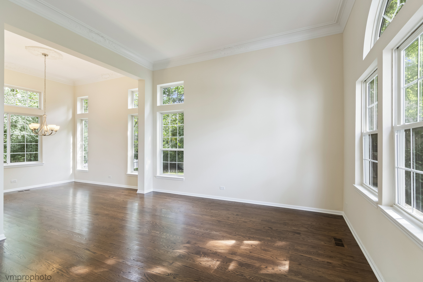 1428 Somerset Court Property Photo 10