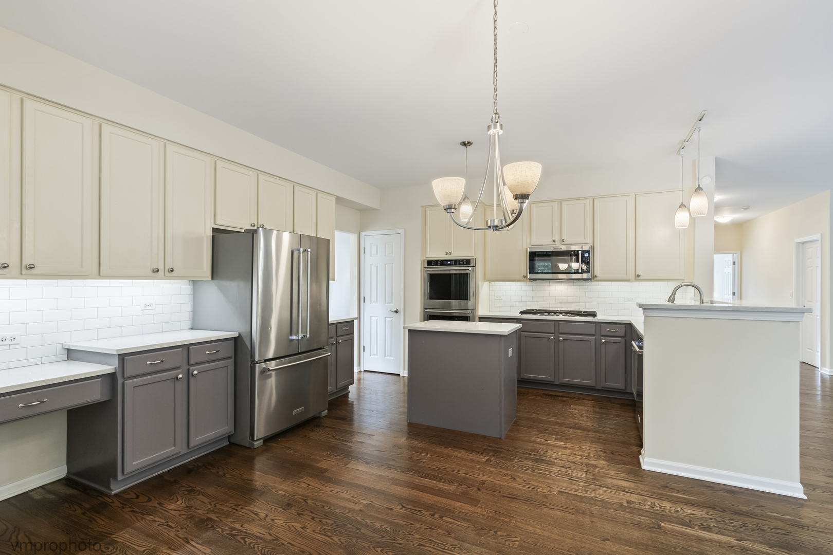 1428 Somerset Court Property Photo 15