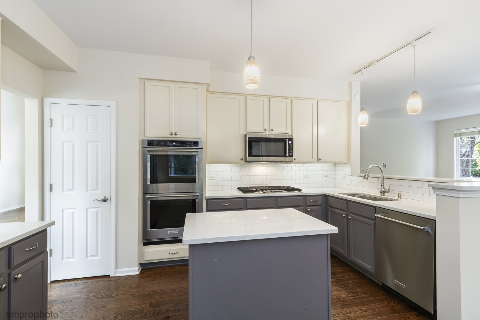 1428 Somerset Court Property Photo 16