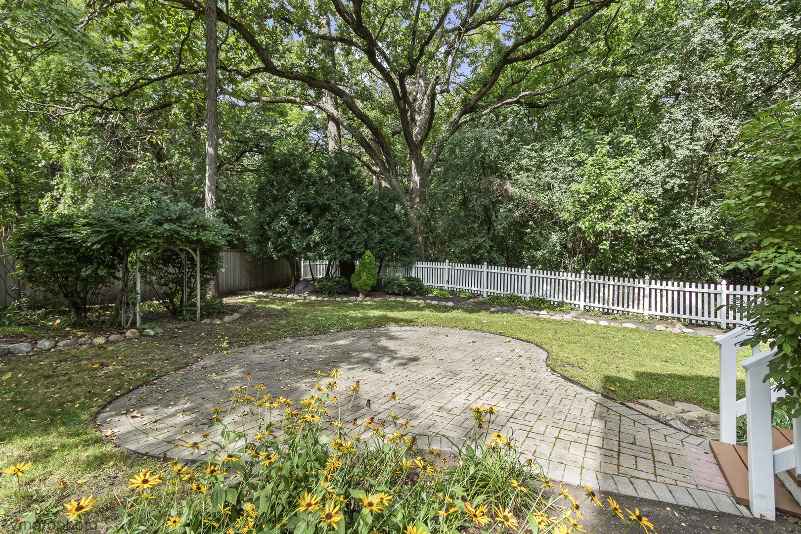 1428 Somerset Court Property Photo 52